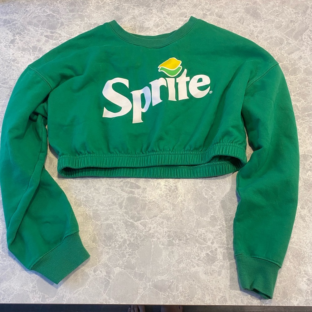 sprite cropped sweatshirt